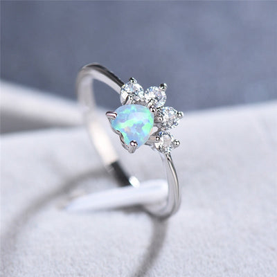 Opal og Zirconia Ring